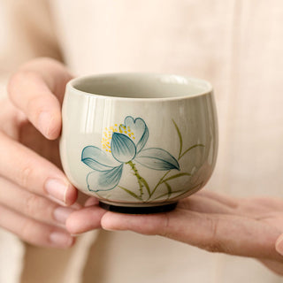 Buddha Gift Hand Painted Lotus Flower Ceramic Teacup Kung Fu Tea Cup