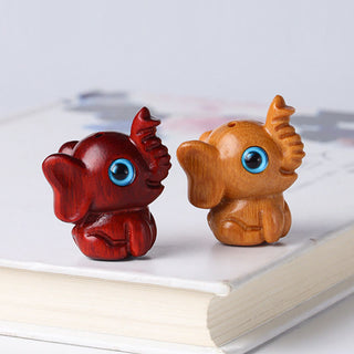Buddha Gift Sandalwood Small Leaf Red Sandalwood Green Sandalwood Lucky Mini Elephant Carved Protection Decoration