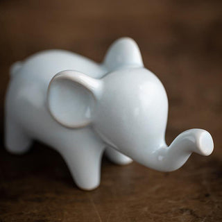 Buddha Gift Small Ceramic Elephant Home Tea Pet Figurine Desk Decoration