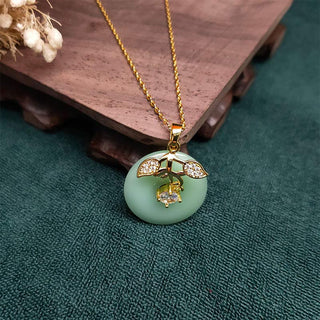 Buddha Gift Round Jade Leaf Blessing Fortune Necklace Chain Pendant