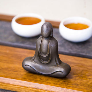 Buddha Gift Tibetan Buddha Iron Powder Rust Cast Resin Statue Desk Decoration
