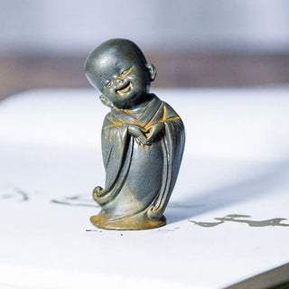 Buddha Gift Small Meditating Monk Iron Powder Rust Cast Resin Statue Desk Decoration