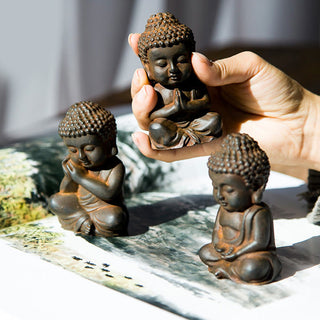 Buddha Gift Handmade Small Sakyamuni Buddha Iron Powder Rust Cast Resin Statue Decoration