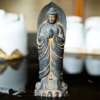 Buddha Gift Handmade Sakyamuni Buddha Namaste Iron Powder Rust Cast Resin Statue Decoration
