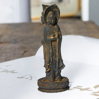 Buddha Gift Three-sided Kwan Yin Avalokitesvara Iron Powder Rust Cast Resin Statue Wealth Desk Decoration