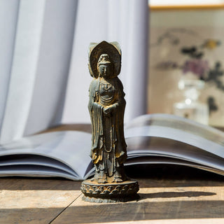 Buddha Gift Three-sided Kwan Yin Avalokitesvara Iron Powder Rust Cast Resin Statue Wealth Desk Decoration
