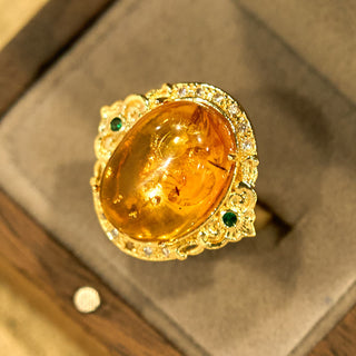 Buddha Gift Amber Flower Pigeon Egg Pattern Focus Ring
