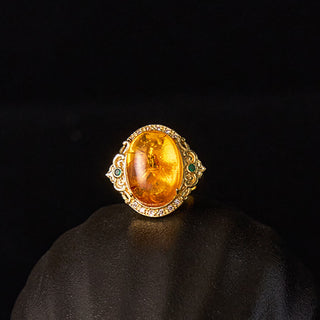 Buddha Gift Amber Flower Pigeon Egg Pattern Focus Ring