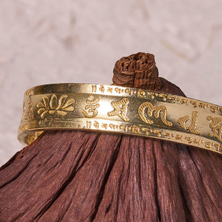 Buddha Gift Six True Words 'om Mani Padme Hum' Heart Sutra Lotus Copper Brass Peace Cuff Bracelet Bangle