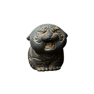 Buddha Gift Mini Cute Tiger Iron Powder Rust Cast Resin Statue Home Decoration