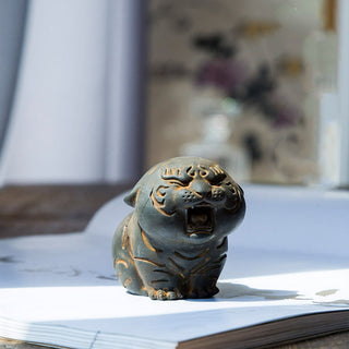 Buddha Gift Mini Cute Tiger Iron Powder Rust Cast Resin Statue Home Decoration
