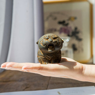 Buddha Gift Mini Cute Tiger Iron Powder Rust Cast Resin Statue Home Decoration
