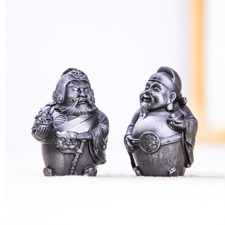 Buddha Gift Handmade Literary Military God of Wealth Iron Powder Rust Cast Resin Statue Home Decoration