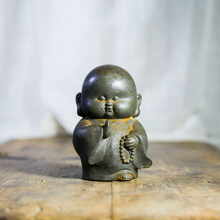 Buddha Gift Handmade Little Monk Iron Powder Rust Cast Resin Statue Home Decoration