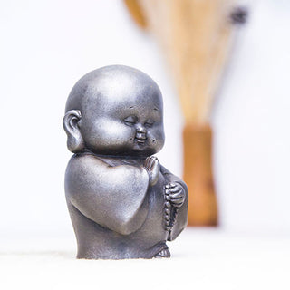 Buddha Gift Handmade Little Monk Iron Powder Rust Cast Resin Statue Home Decoration