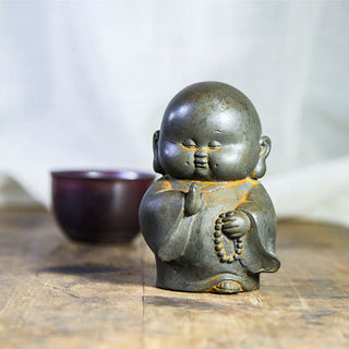 Buddha Gift Handmade Little Monk Iron Powder Rust Cast Resin Statue Home Decoration