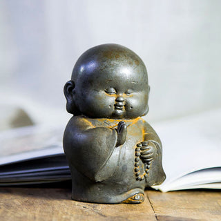 Buddha Gift Handmade Little Monk Iron Powder Rust Cast Resin Statue Home Decoration