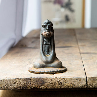 Buddha Gift Handmade Bodhidharma Iron Powder Rust Cast Resin Statue Home Decoration