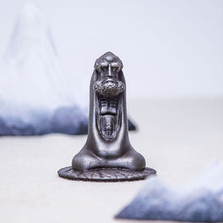 Buddha Gift Handmade Bodhidharma Iron Powder Rust Cast Resin Statue Home Decoration