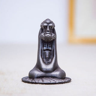 Buddha Gift Handmade Bodhidharma Iron Powder Rust Cast Resin Statue Home Decoration