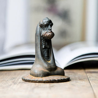 Buddha Gift Handmade Bodhidharma Iron Powder Rust Cast Resin Statue Home Decoration