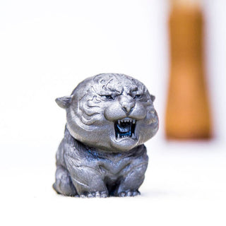 Buddha Gift Handmade Mini Roaring Tiger Iron Powder Rust Cast Resin Statue Home Decoration
