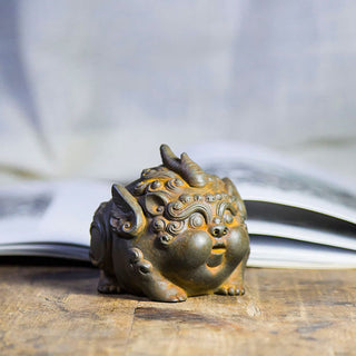 Buddha Gift Handmade Wealth PiXiu Iron Powder Rust Cast Resin Statue Home Decoration