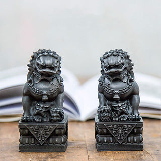 Buddha Gift Handmade Lion Fu Foo Dogs Iron Powder Rust Cast Resin Statue Ward Off Evil Protection Home Decoration