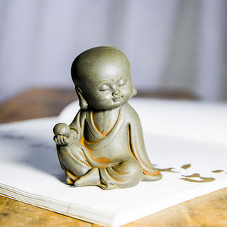 Buddha Gift Handmade Ksitigarbha Kwan Yin Guanyin Avalokitesvara Tathagata Iron Powder Rust Cast Resin Statue Home Decoration