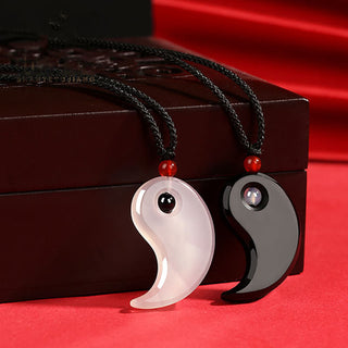 Buddha Gift Black Onyx White Agate Yin Yang Tai Chi Diagram Fortune Couple Necklace Pendant