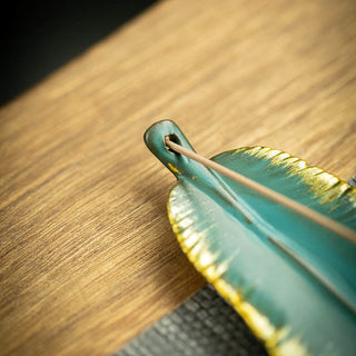 Buddha Gift Green Feather Gold Edge Healing Ceramic Incense Burner Decoration