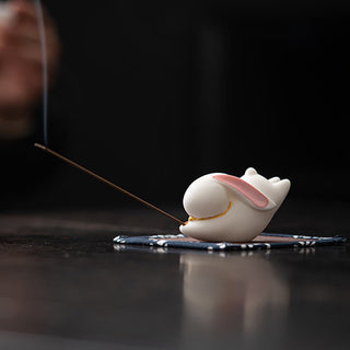 Buddha Gift Flying Rabbit Bamboo Mat Healing Ceramic Incense Burner Desk Decoration