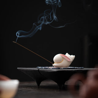 Buddha Gift Flying Rabbit Bamboo Mat Healing Ceramic Incense Burner Desk Decoration