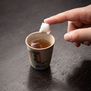 Buddha Gift Mini Hanging White Cat Tea Pet Ceramic Home Desk Figurine Decoration