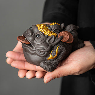 Buddha Gift Feng Shui Frog Toad Copper Coins Ceramic Purple Clay Wealth Home Tea Pet Figurine Decoration
