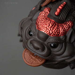 Buddha Gift Feng Shui Frog Toad Copper Coins Ceramic Purple Clay Wealth Home Tea Pet Figurine Decoration