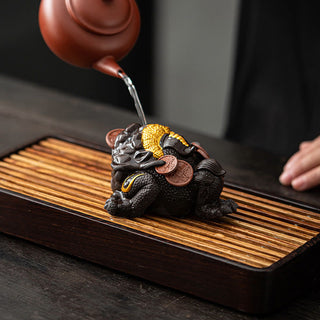 Buddha Gift Feng Shui Frog Toad Copper Coins Ceramic Purple Clay Wealth Home Tea Pet Figurine Decoration