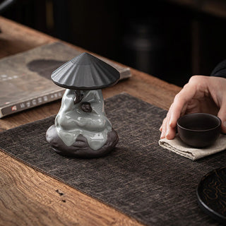 Buddha Gift Little Zen Monk Hat Strainer Ceramic Tea Accessories Figurine Home Decoration