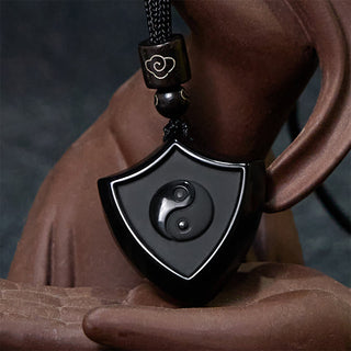 Buddha Gift Black Obsidian Shield Pattern Yin Yang Symbol Strength Necklace Pendant