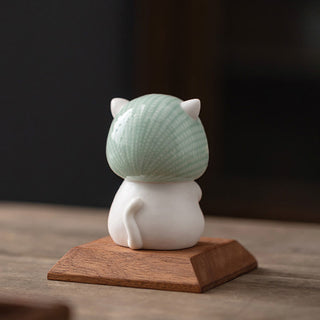 Buddha Gift Lucky Cute Cat In Scarf Ceramic Figurine Decoration