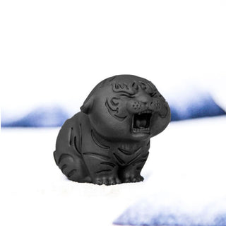 Buddha Gift Mini Cute Tiger Iron Powder Rust Cast Resin Statue Home Decoration