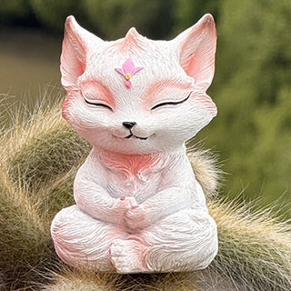 Buddha Gift Small Nine Tailed Fox Sitting Protection Resin Home Decoration