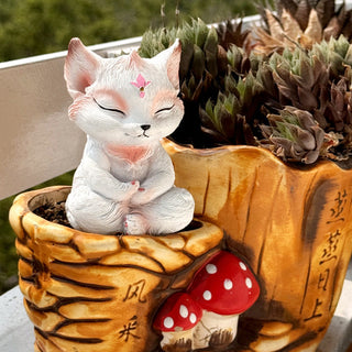 Buddha Gift Small Nine Tailed Fox Sitting Protection Resin Home Decoration