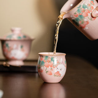 Buddha Gift Small Strawberry Rabbit Teacup Kung Fu Tea Cup 90ml With Gift Box