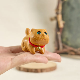 Buddha Gift Mini Sandalwood Carved Lucky Confident Cat Healing Decoration