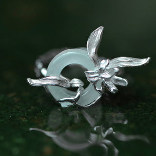 Buddha Gift 925 Sterling Silver Iris Design Peace Buckle Quartzite Jade Balance Ring