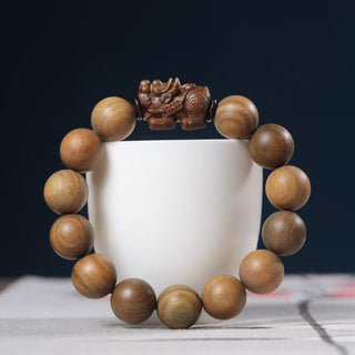 Buddha Gift Green Sandalwood Pixiu Attract Wealth Bracelet
