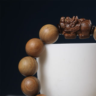 Buddha Gift Green Sandalwood Pixiu Attract Wealth Bracelet