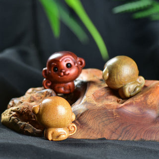 Buddha Gift Green Sandalwood Small Leaf Red Sandalwood Cute Monkey Animals Peace Decoration