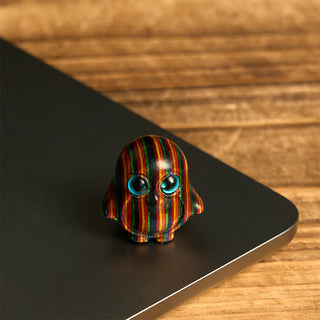 Buddha Gift 2Pcs Mini Rainbow Eucalyptus Penguin Carved Creativity Decoration